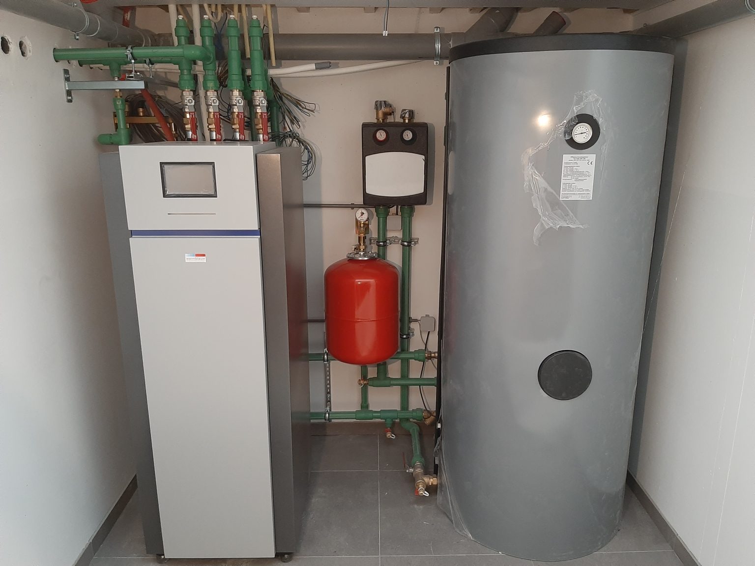 2020-04 Opbouw Warmblauw buffer 120, boiler 300, woning Hengevelde (5)