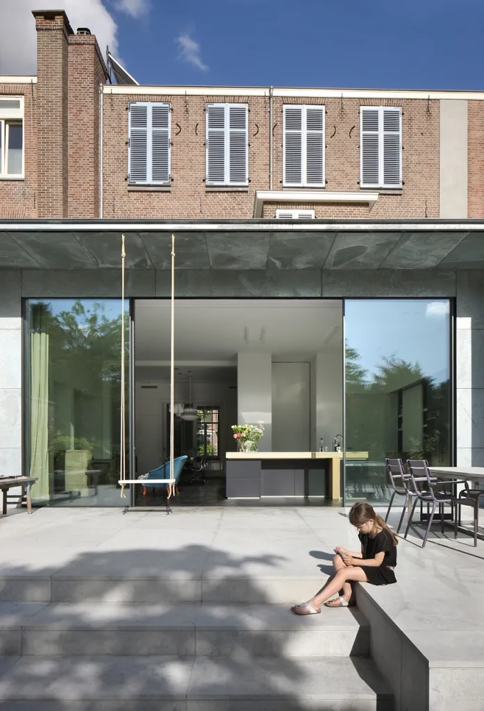 007woningEJ-697x1024