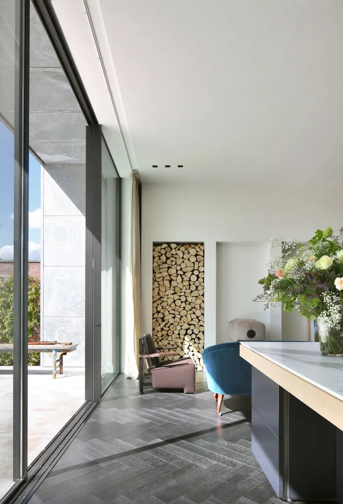 019woningEJ-697x1024